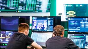 Что может делать небанковская кредитная организация в Emex