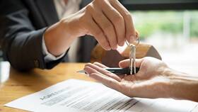 Как продать дом через МФЦ: пошаговая инструкция в Emex
