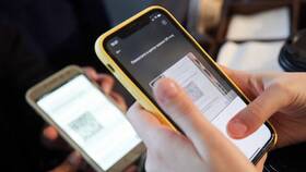 Как снять наличные через QR-код в Emex