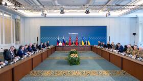 Почему Путин отправляет Мединского на переговоры в Emex