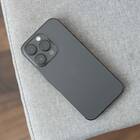 Как выделить стикер на iPhone